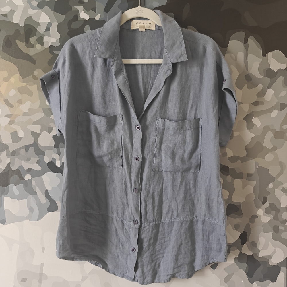 Cloth + Stone 100% Linen Top Size Small